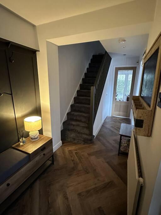 Cottage/Boutique Style - Free Parking & Wi-Fi Кингстон-апон-Халл Экстерьер фото